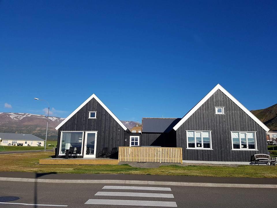 Grenivik Guesthouse Exterior photo
